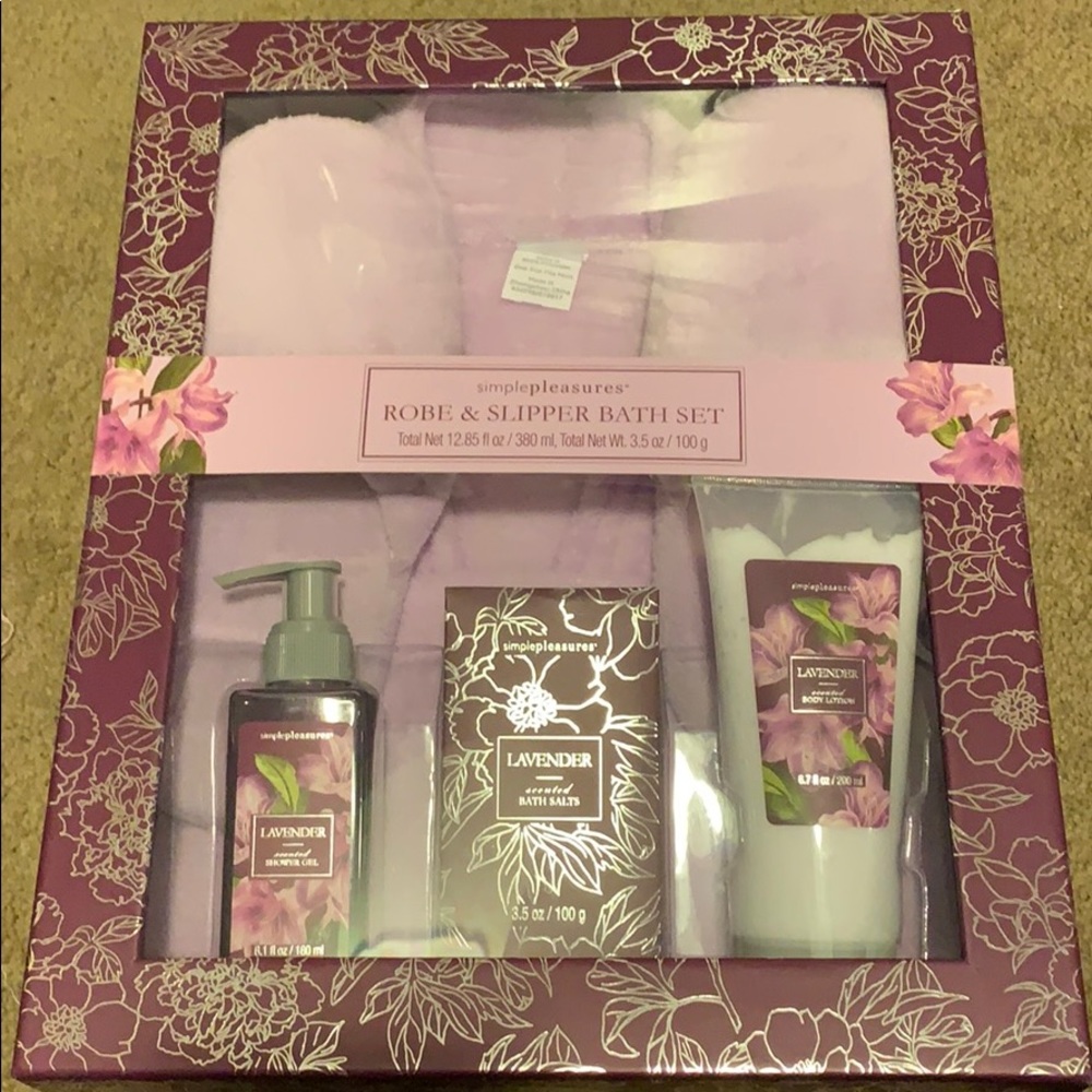 Simple Pleasures Robe and Slipper Bath Set